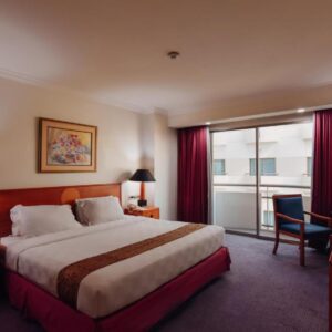 Surabaya Suites Hotel Powered by Archipelago
