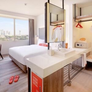 HARRIS Hotel & Conventions Bundaran Satelit Surabaya